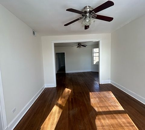 3rd image of 3438 W Potomac Ave APT 2