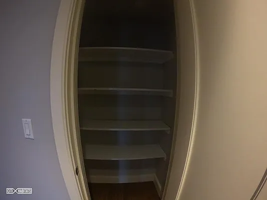 Rented by Citi Habitats | media 17