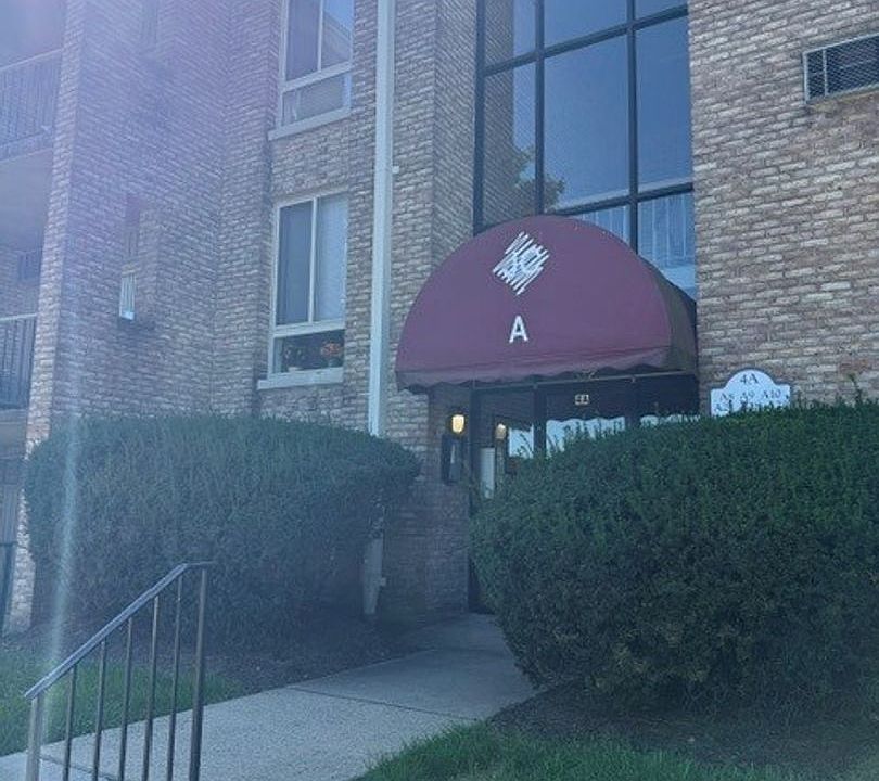 1st image of 501 Prospect Blvd APT 8A