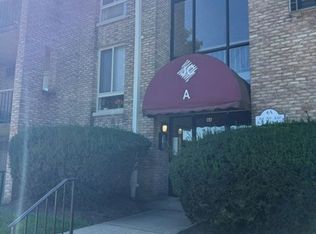 501 Prospect Blvd APT 8A, Frederick, MD 21701