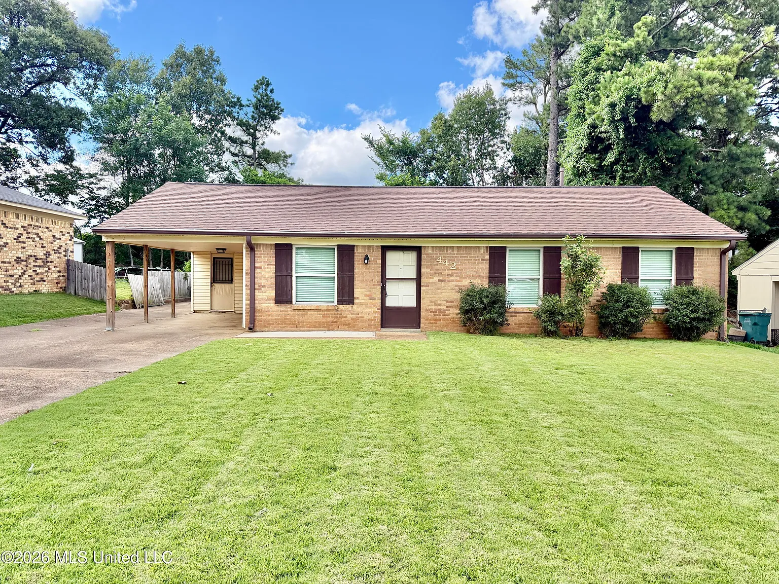 2 bed, 1.0 bath, 1157 sqft, $1,500 — Photo 2