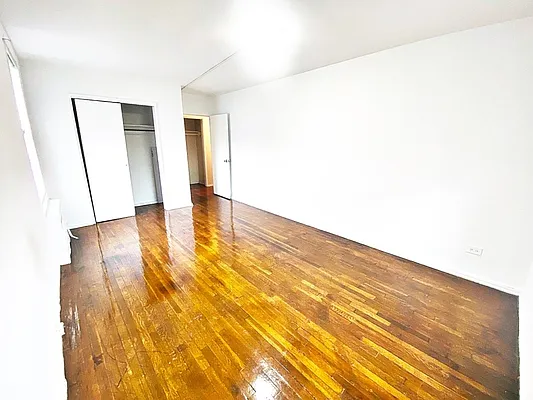 Rented by Brooklyn Property Group LLC | media 16