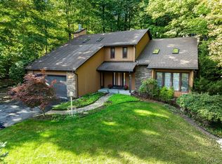 13 Braniff Dr, Camillus, NY 13031