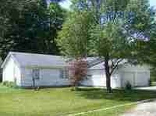 7842 S 21 Rd, Cadillac, MI 49601
