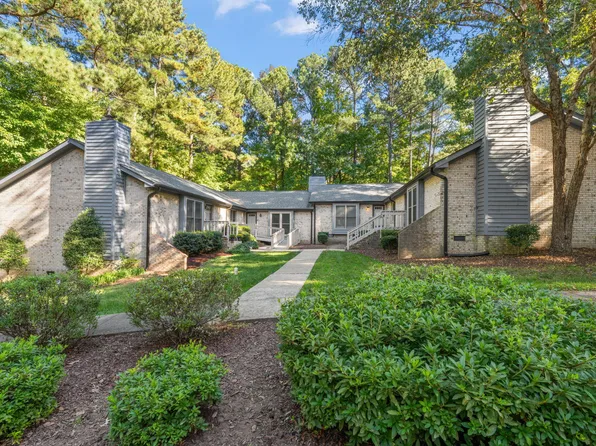 500 W Woodcroft Pkwy APT 17A, Durham, NC 27713
