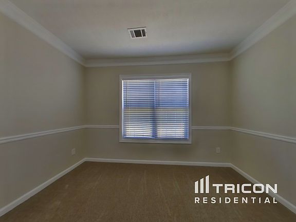 5th image of 1813 Beckley Pl NW