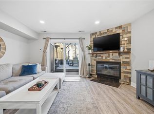 841 12th St, Virginia Beach, VA 23451