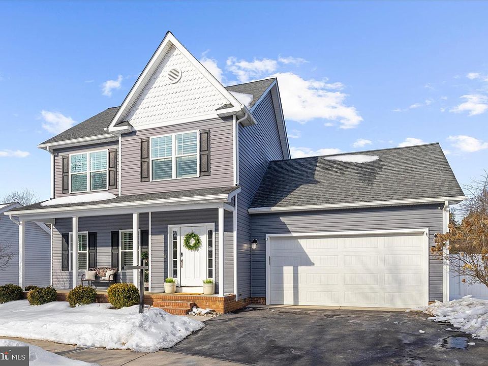 1st image of 120 Reeand Ln