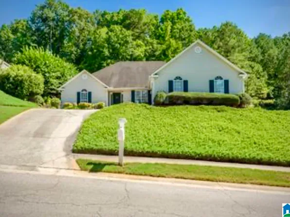 127 Squire Dr, Helena, AL 35080