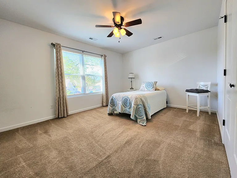 232 Woodview Ave — Photo 24
