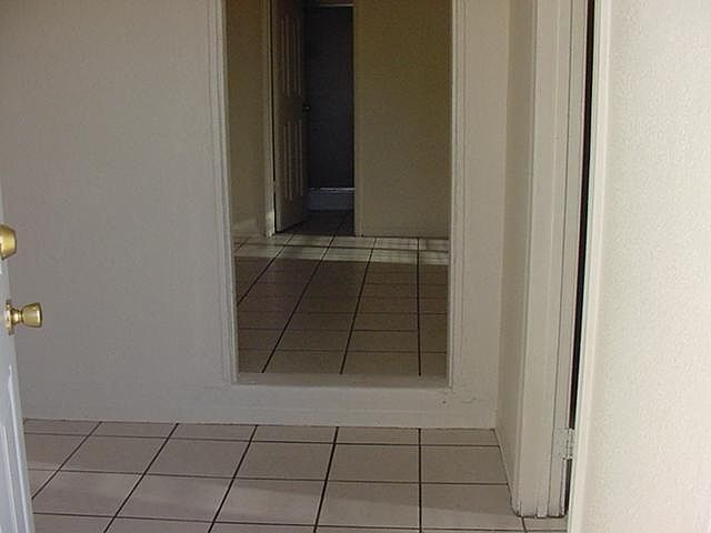 entry looking into livingroom