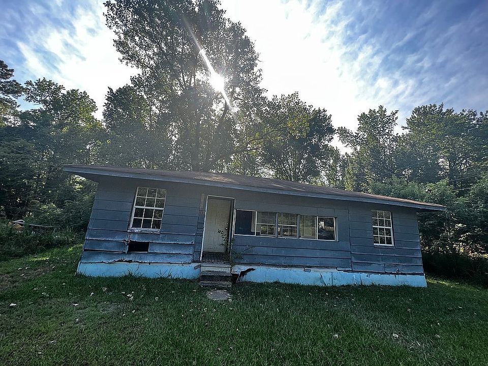 1st image of 1320 Townsend Dr