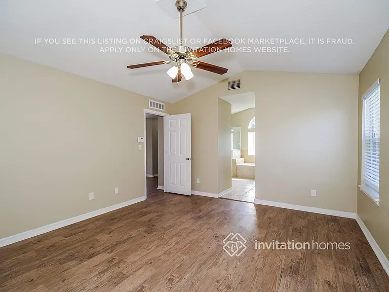 1798 Crane Creek Blvd — Photo 10