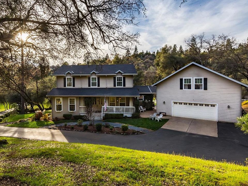 1st image of 2820 Willow Creek Trl
