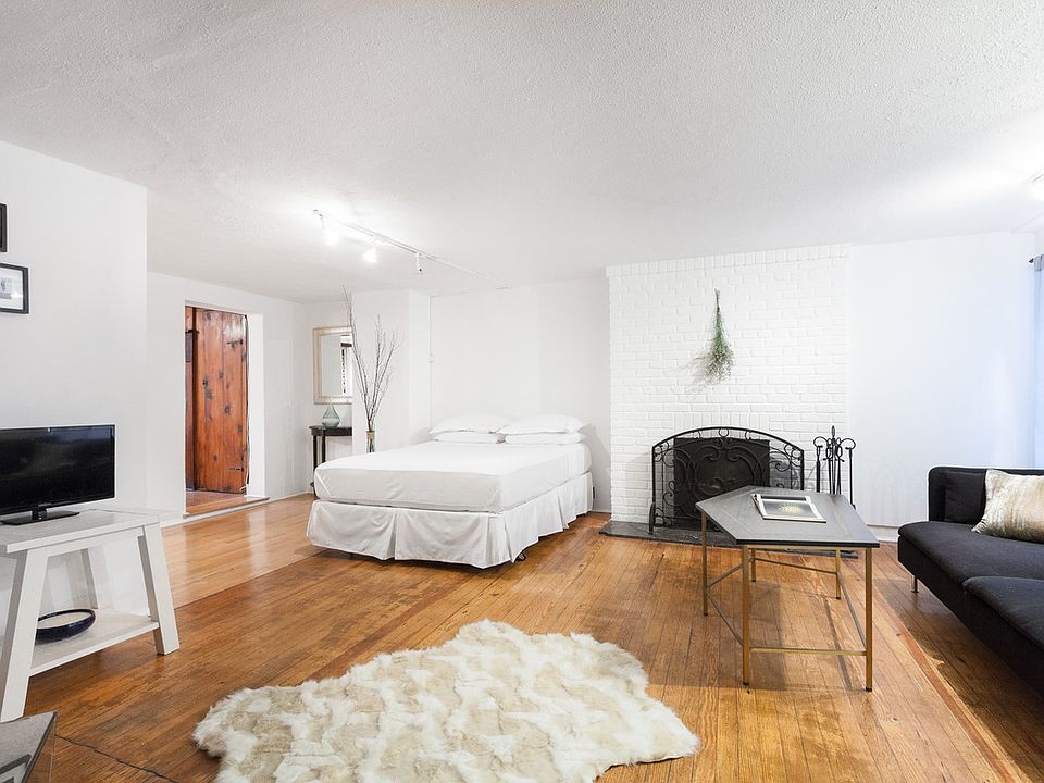 1st image of 308 W 4th St #1