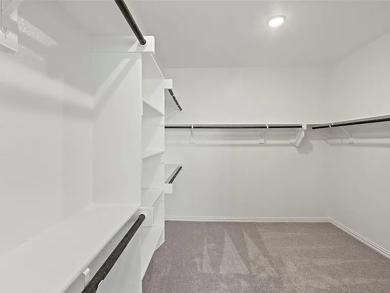 1515 Bridlepath Trl — Photo 13