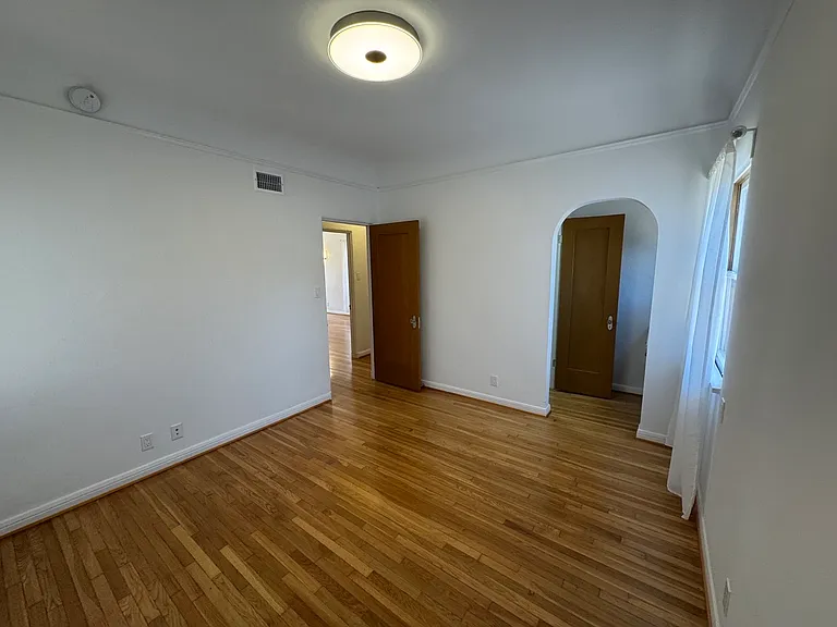 1557 S Genesee Ave #1557 — Photo 11