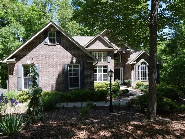 13 Condor Rd, Palmyra, VA 22963