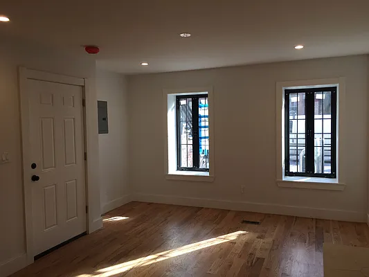 Rented by Owner | media 69