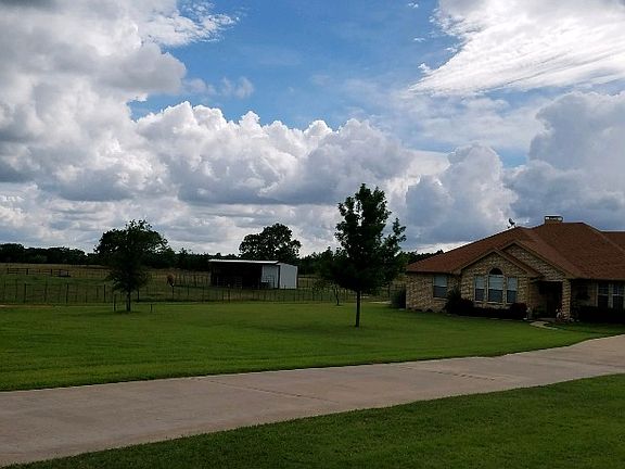 2nd image of 940 County Road 136