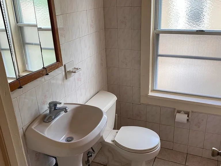 5 N Bartram Ave #B — Photo 9