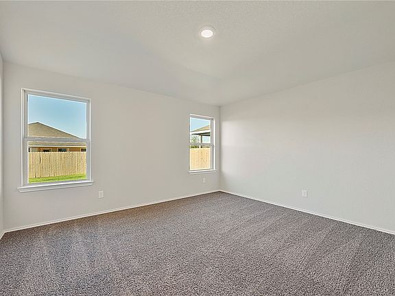 5th image of 2527 River Way Dr #2527