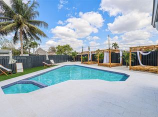 2853 NW 108th Ave, Fort Lauderdale, FL 33322