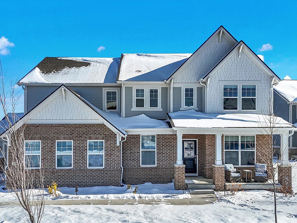 1st image of 19385 Lewis Cir