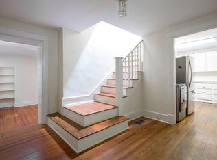 8 Elliott St APT B, Charleston, SC 29401