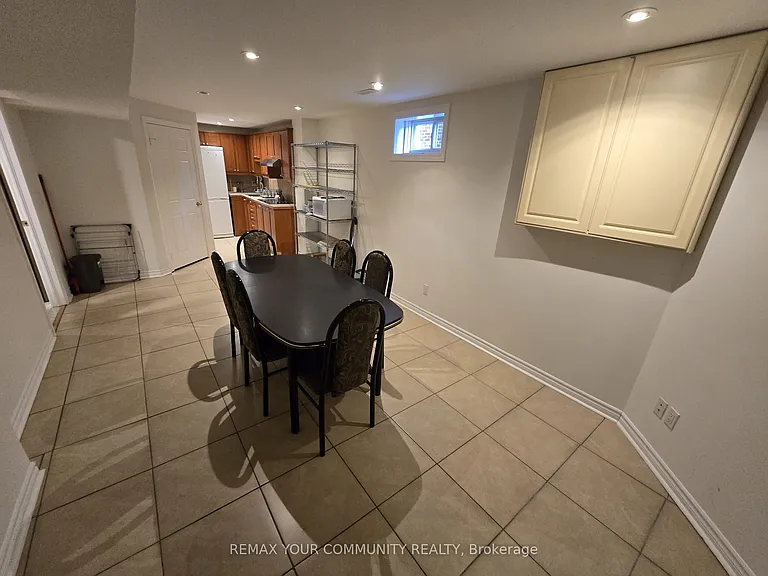 21 Addison St #BASEMENT — Photo 11