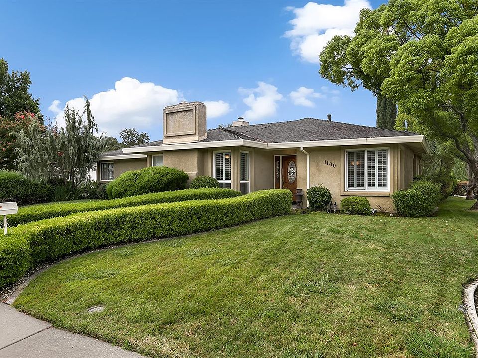 2nd image of 1100 Muir Ct