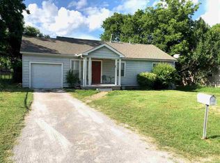 1407 NW Lawton Ave, Lawton, OK 73507