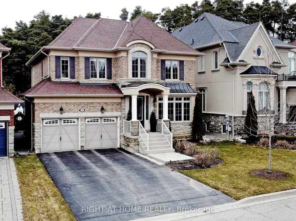 95 Vines Pl, Aurora, ON L4G 0R7