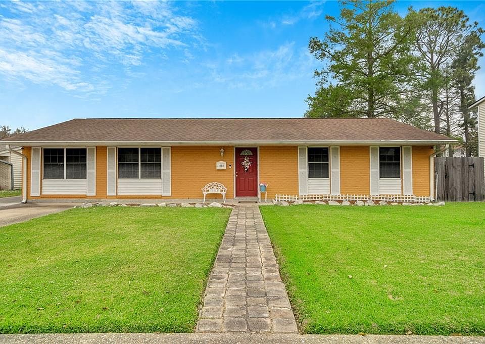 1st image of 421 Lacour Dr