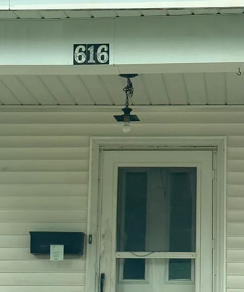 616 N Buckeye St — Photo 4
