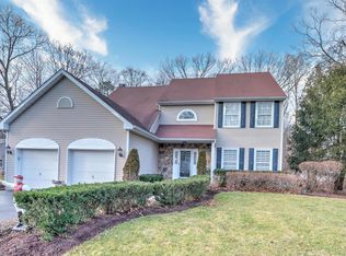 564 Aldrich Rd, Howell, NJ 07731