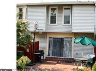 11158 Oak Leaf Dr #106, Silver Spring, MD 20901