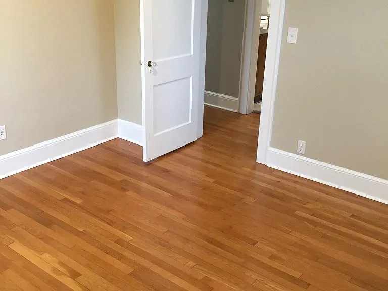 Second bedroom (3)