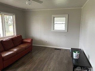 3rd image of 4177 Saylor St