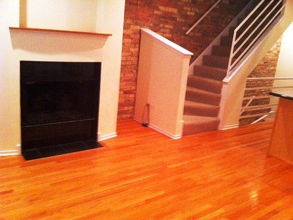 3rd image of 1724 N Winnebago Ave APT G