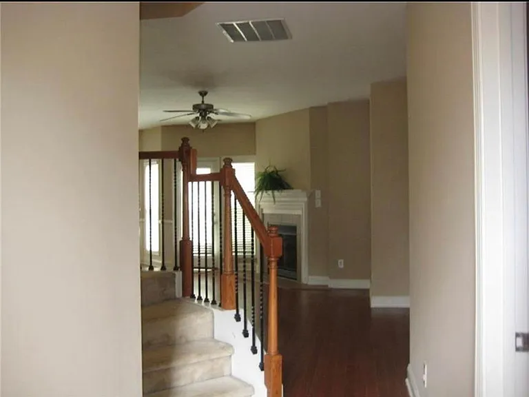 2213 Stancil Point Dr — Photo 4