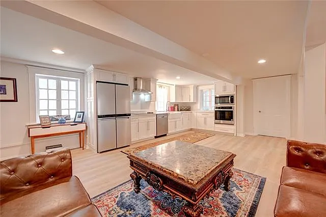 3837 Napoleon Ave #B — Photo 10