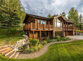 725 Rodeo Dr, Jackson, WY 83001