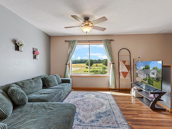 2nd image of 1162 Peregrine Dr SE