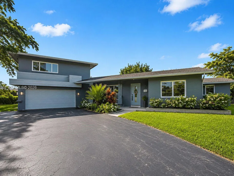 6700 E Tropical Way