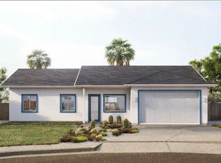 2245 E Capri Cir, Mesa, AZ 85204