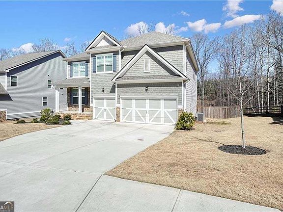 3rd image of 66 Snowdon Way