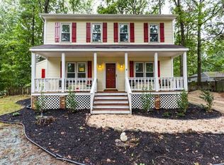 3426 Castlebury Dr, Chester, VA 23831