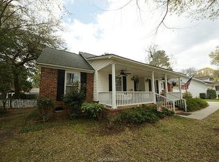 106 Garbon Rd, Summerville, SC 29485