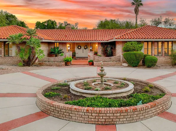 6828 E Calle Luciente, Tucson, AZ 85715